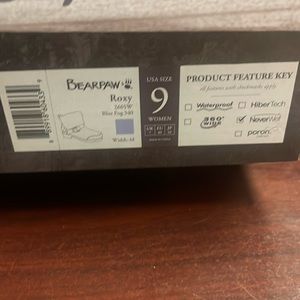 Bearpaw Roxy size 9 worn once